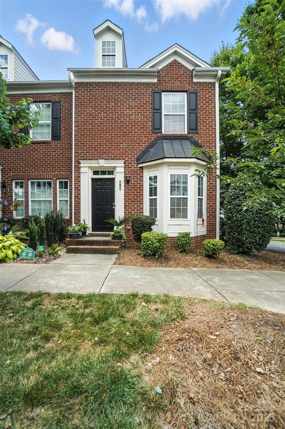 349 Armour St., Davidson, NC 28036