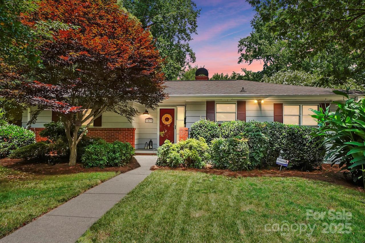 1029 Sewickley Dr., Charlotte, NC 28209