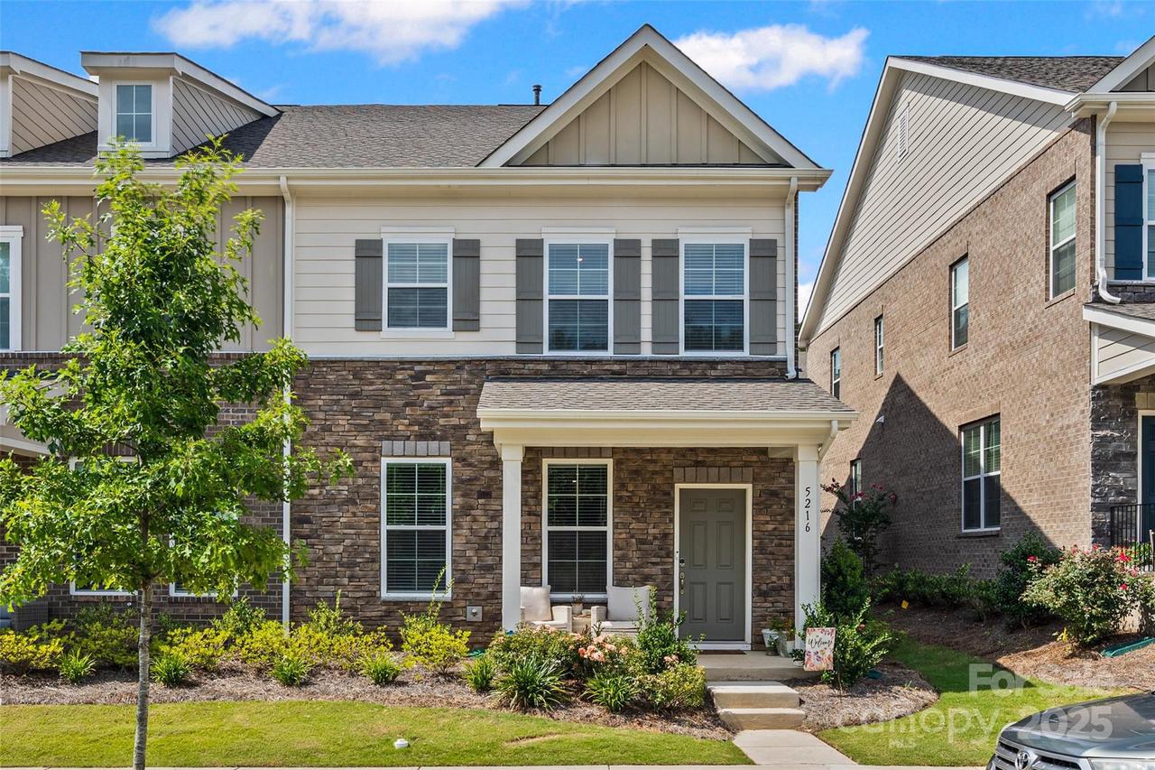 5216 Kinsbridge Dr., Mint Hill, NC 28227