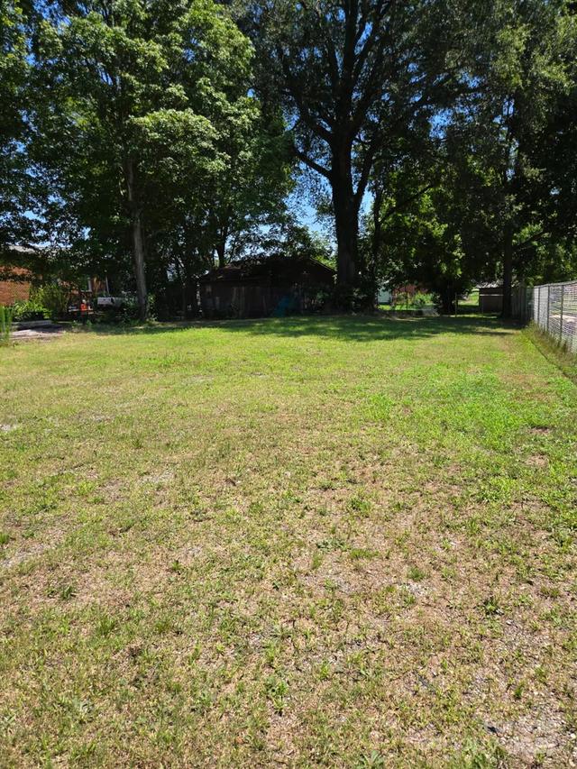 129 Woodlawn Dr. #68, Statesville, NC 28677