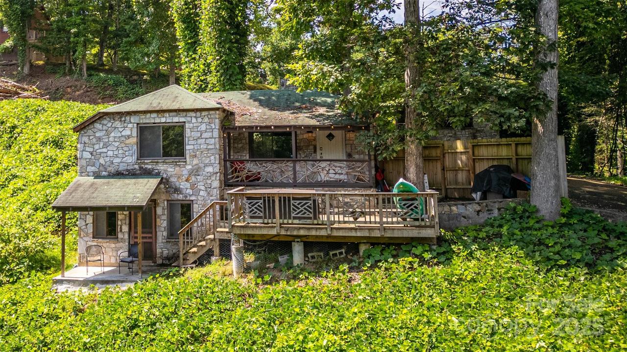 160 Observation Point Rd., Bryson City, NC 28713