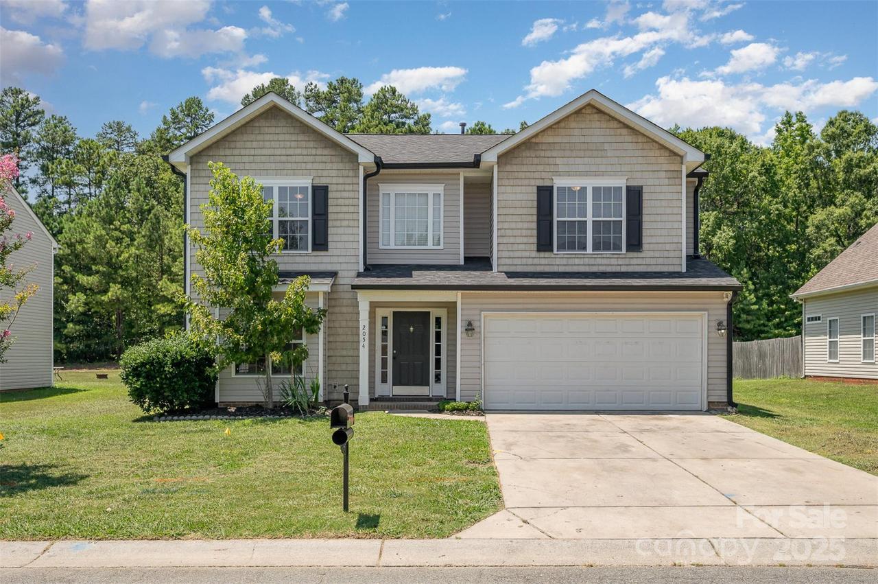2054 Twilight Ln., Monroe, NC 28110