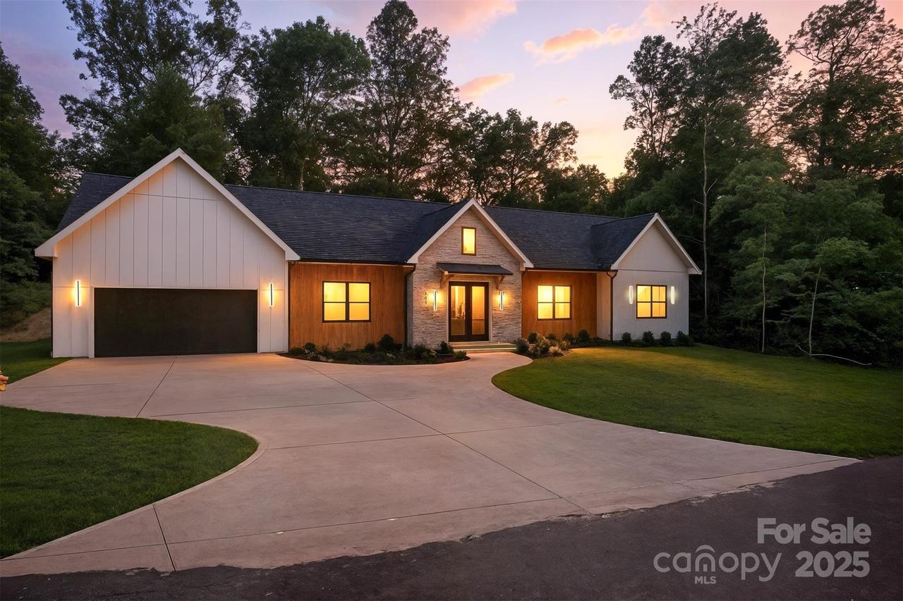 303 Wittenburg Springs Dr. #53, Taylorsville, NC 28681