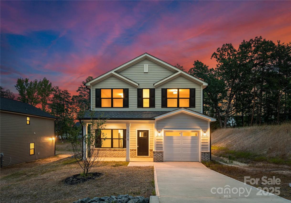 1411 Summerville Rd., Charlotte, NC 28214