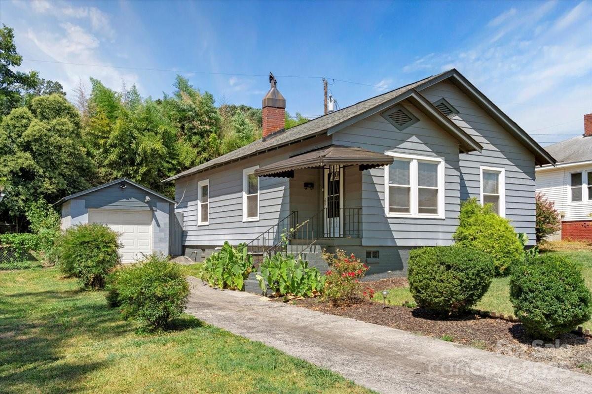 313 Mayflower Ave., Cramerton, NC 28032