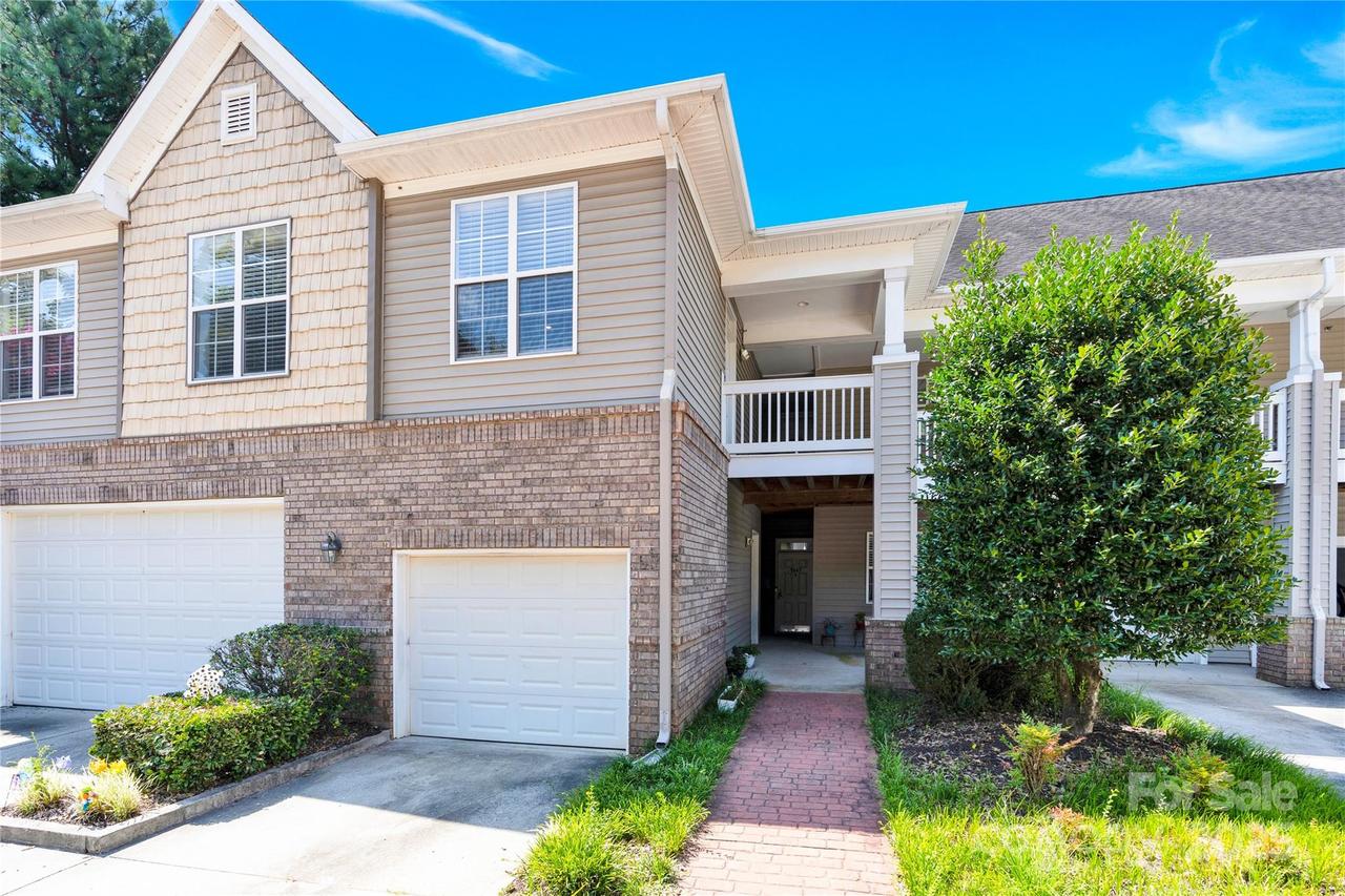 9053 Rosalyn Glen Rd., Cornelius, NC 28031