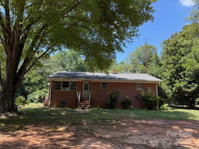 322 Pinkney Rd., Dallas, NC 28034