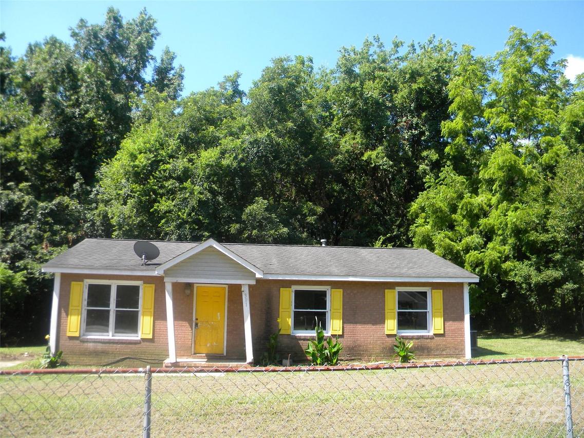 390 E Torbush Dr., Salisbury, NC 28144