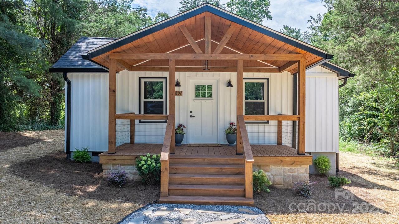 4892 Charlie Crawley Rd., Morganton, NC 28655
