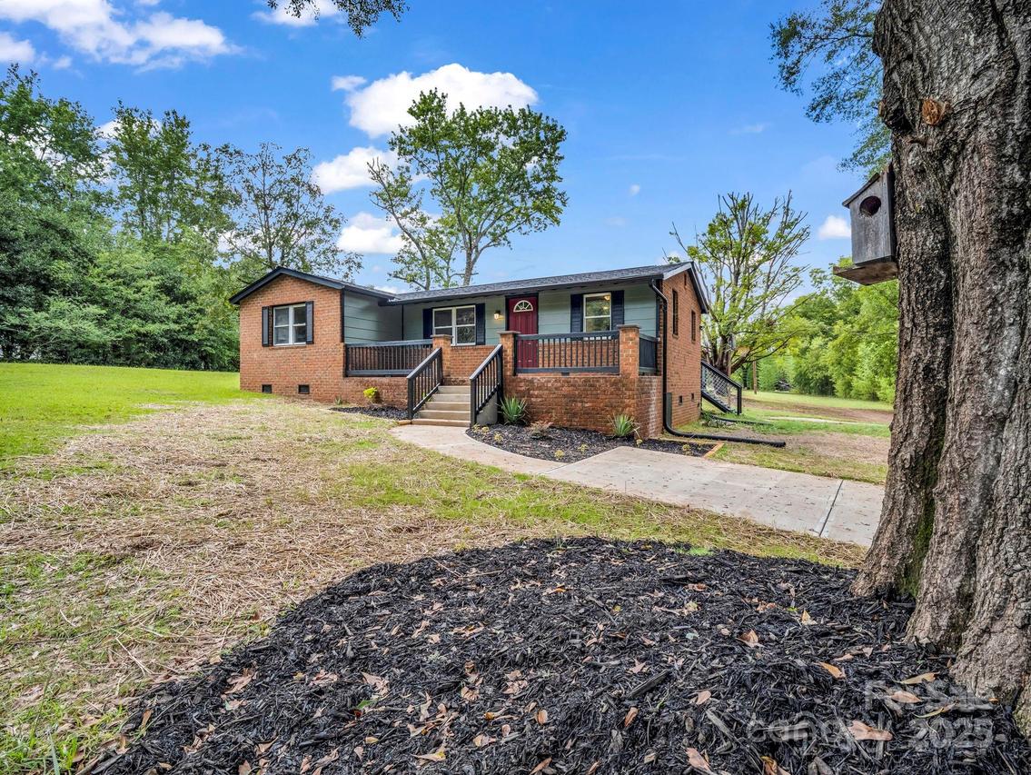 1045 Spindale St., Spindale, NC 28160