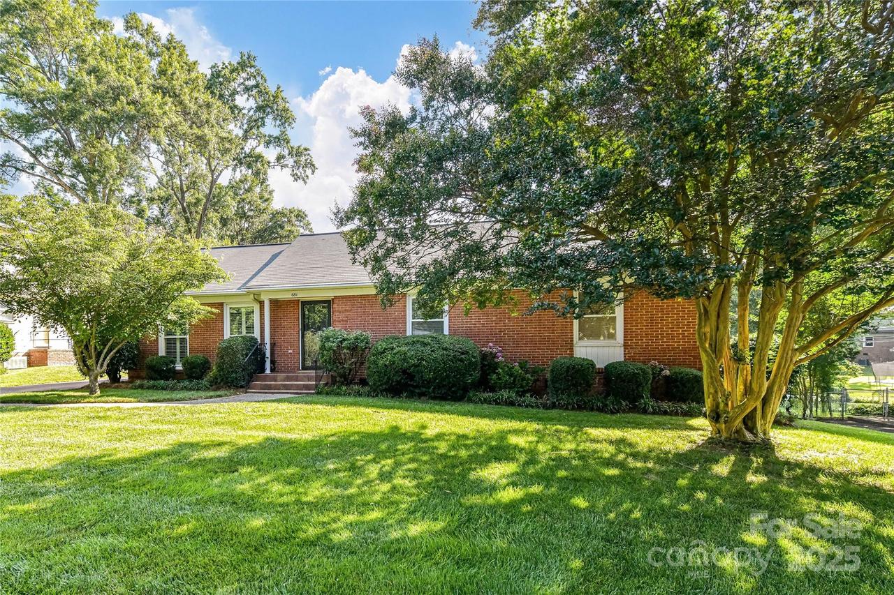 6811 Old Reid Rd., Charlotte, NC 28210