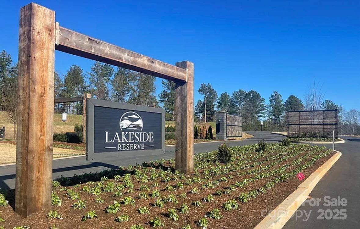 2169 Windom Peak Summit, Connelly Springs, NC 28612