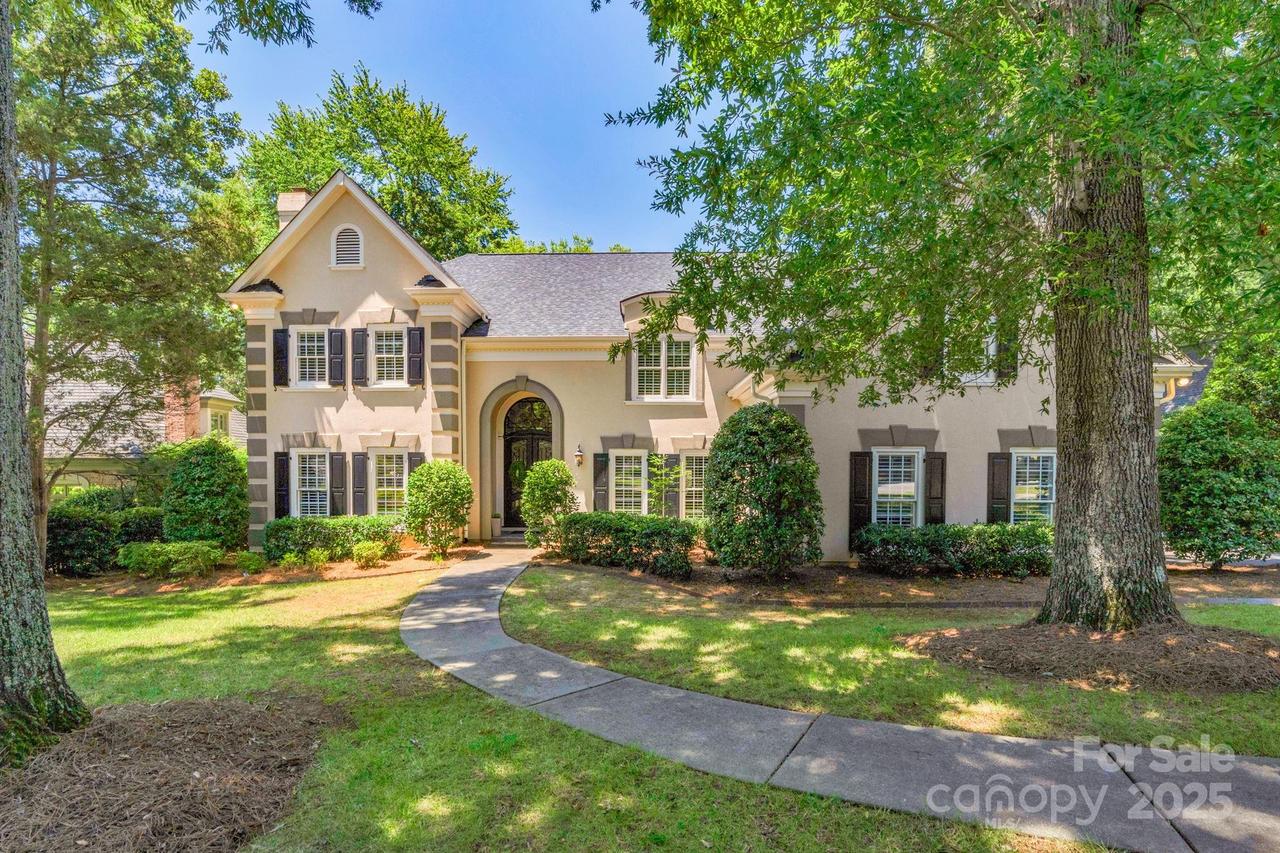 5318 Providence Country Club Dr., Charlotte, NC 28277
