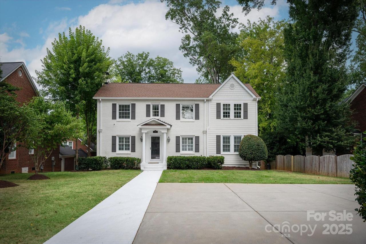 1305 Lilac Rd., Charlotte, NC 28209