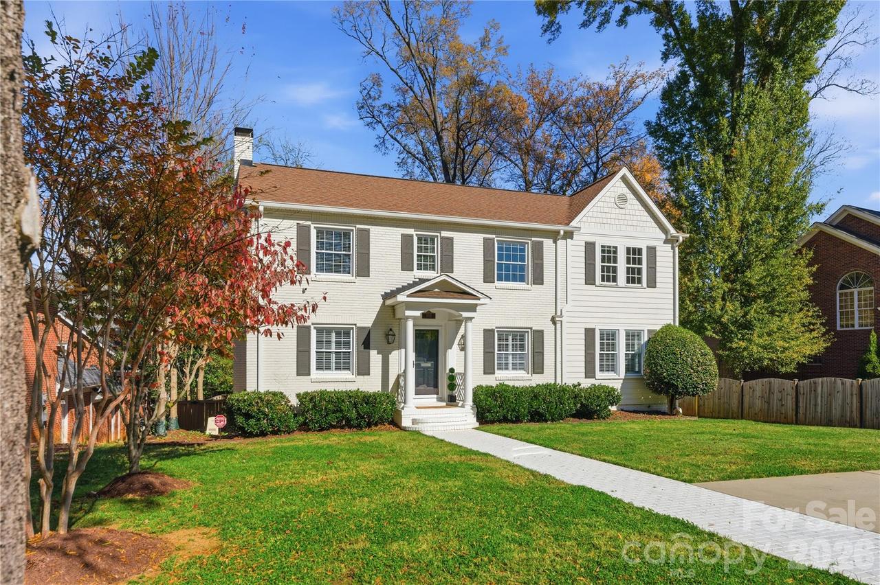 1305 Lilac Rd., Charlotte, NC 28209