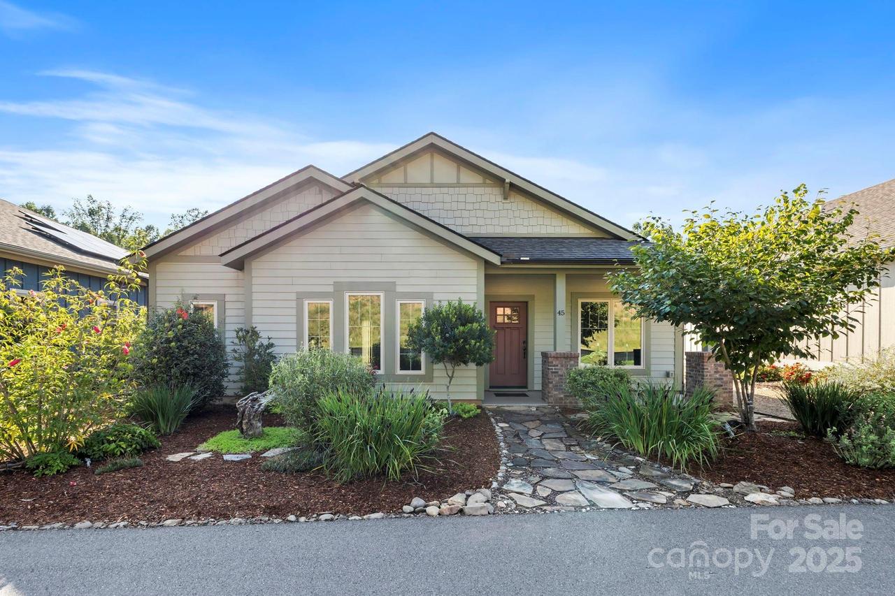 45 Verde Dr., Asheville, NC 28806