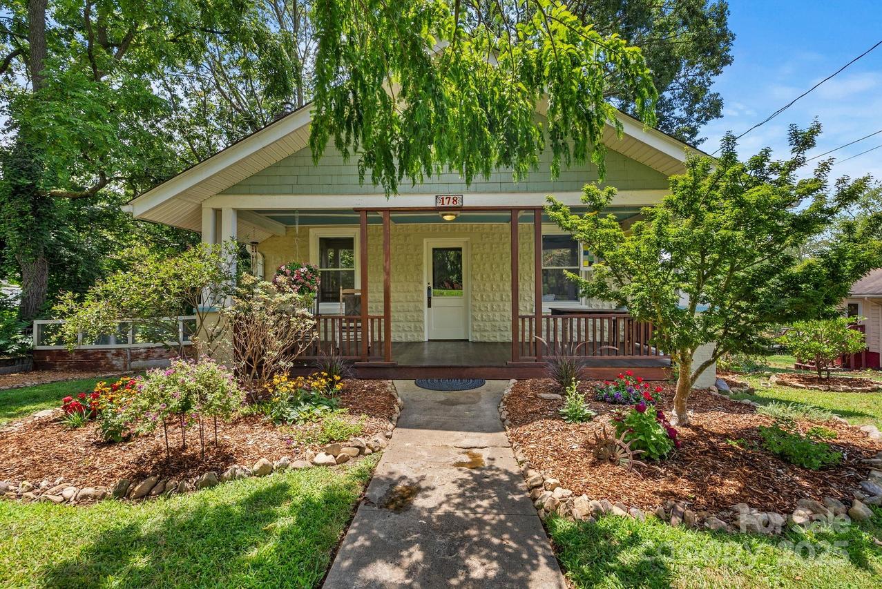 178 Pennsylvania Ave., Asheville, NC 28806