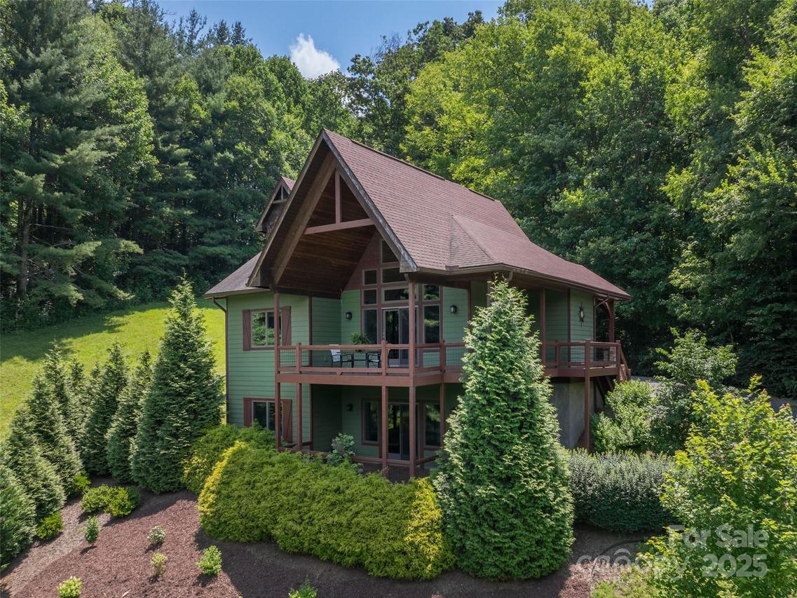 477 Jenkins Rd., Waynesville, NC 28785