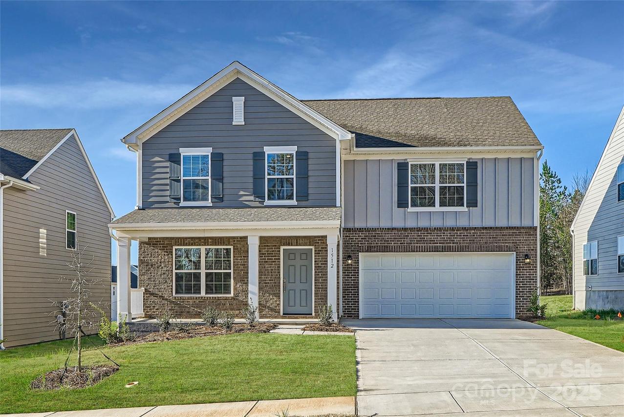1906 Old Ormand Ln., Bessemer City, NC 28016