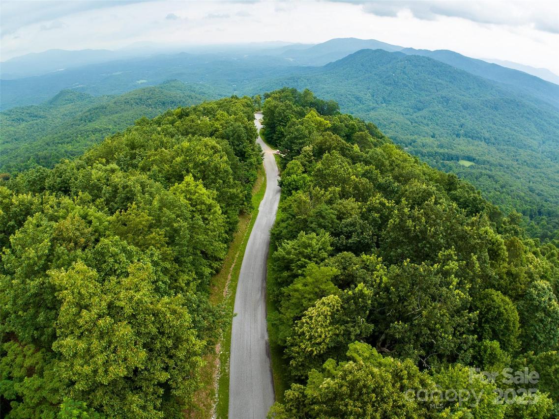 99999 Cliffledge Tr. #29, Black Mountain, NC 28711