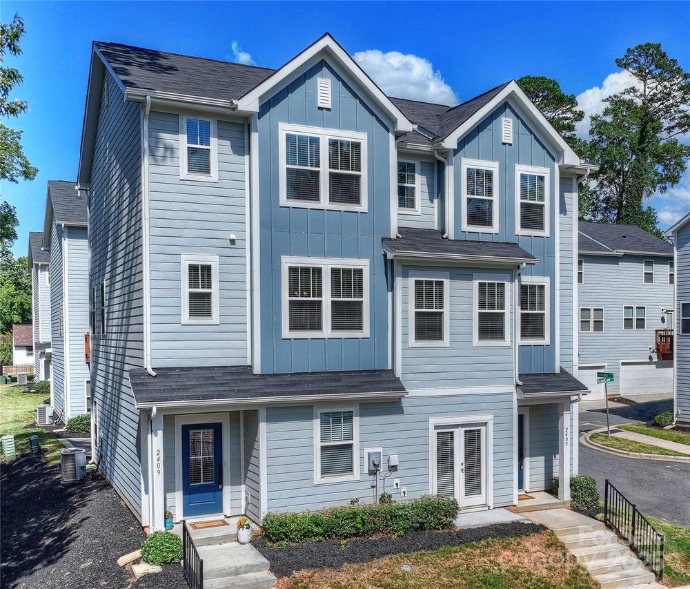 2409 Via Del Conte Alley, Charlotte, NC 28205
