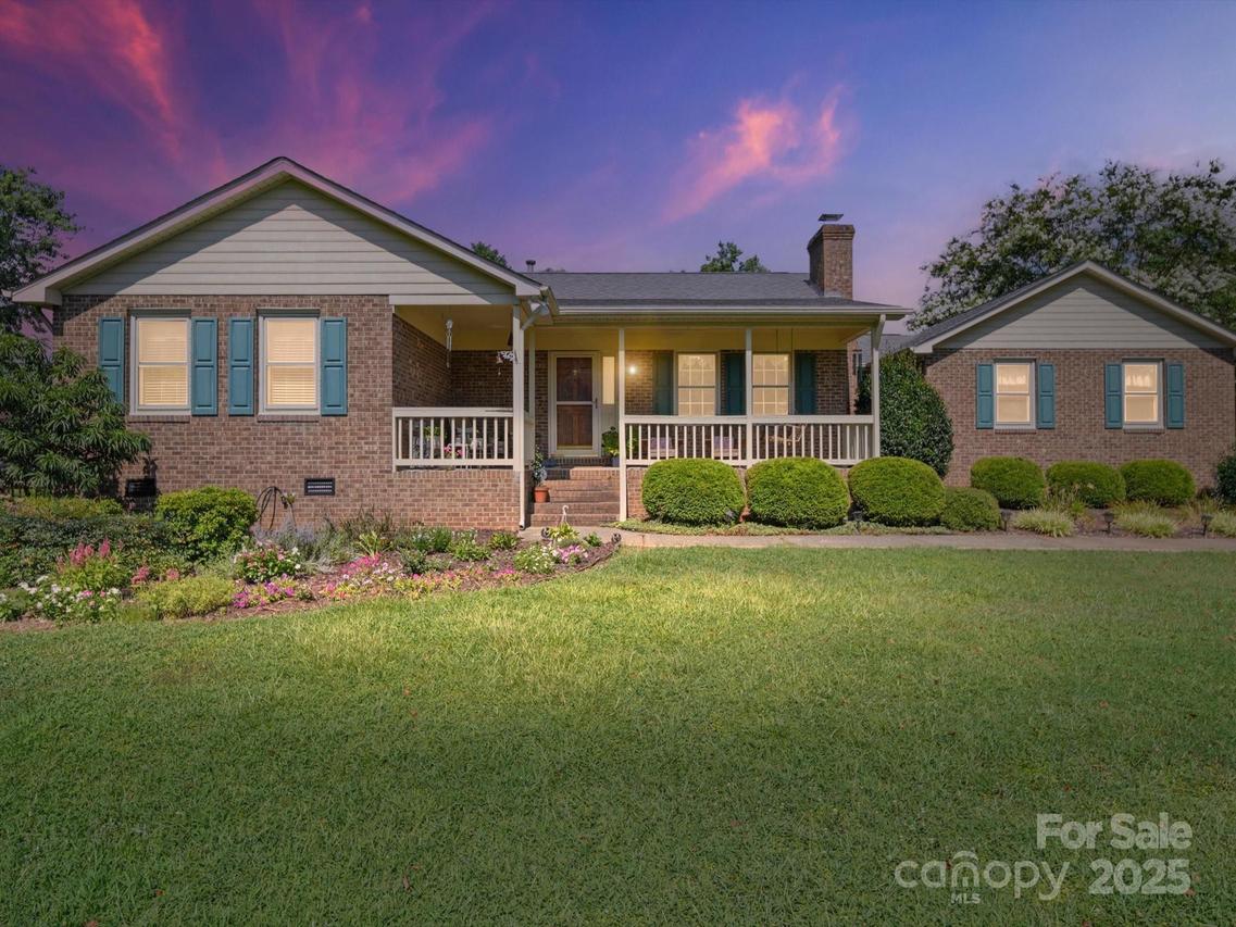 2621 Foxworth Dr., Monroe, NC 28110