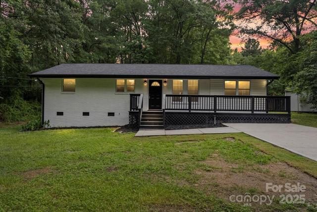 New Homes For Sale This Week That Attend Carr Elementary: July 18th to July 24th