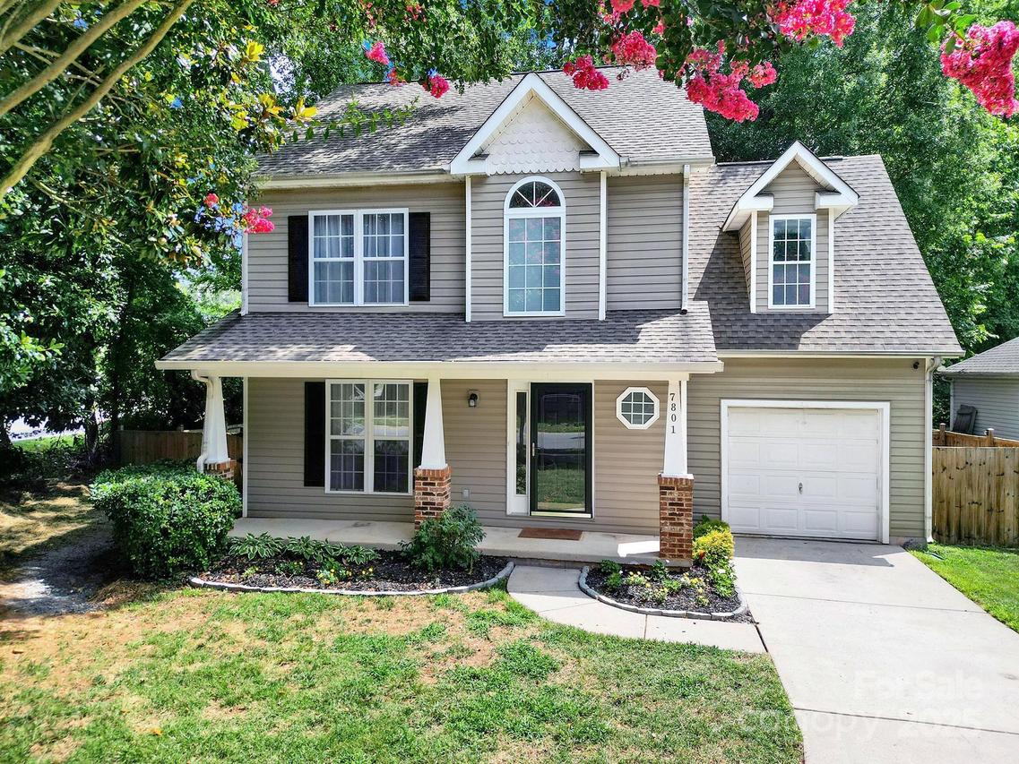 7801 Bella Vista Ct., Charlotte, NC 28216