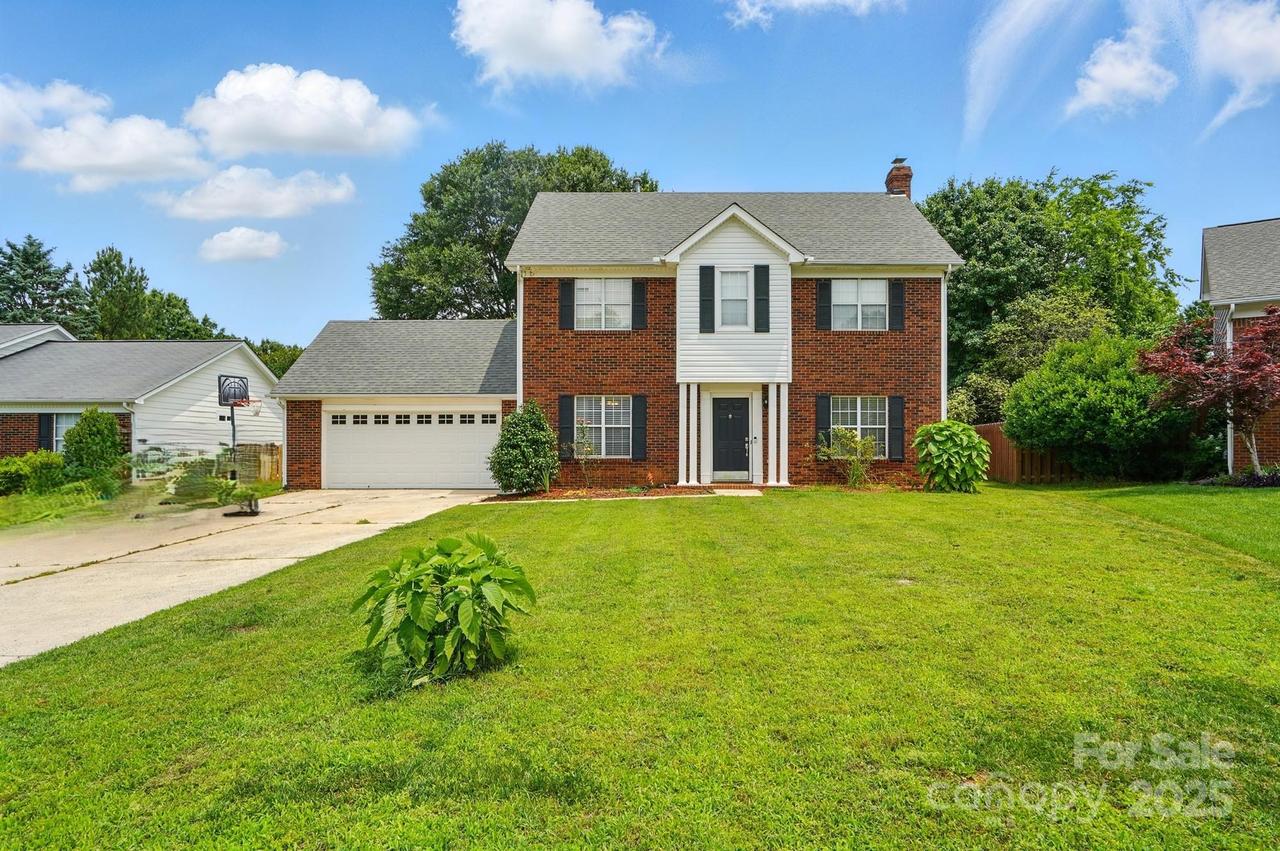 6821 Millingden Ct., Charlotte, NC 28277