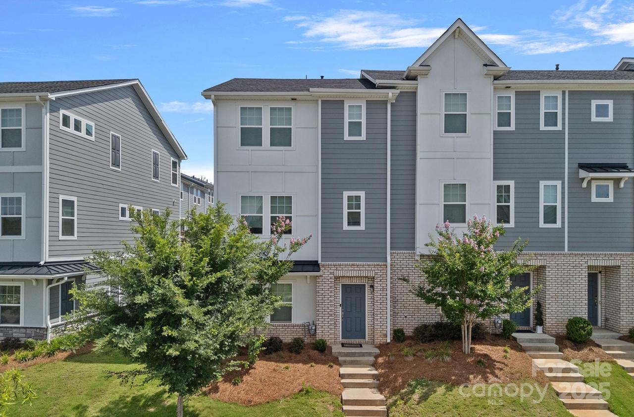 2426 Arbor Loop Dr., Charlotte, NC 28217