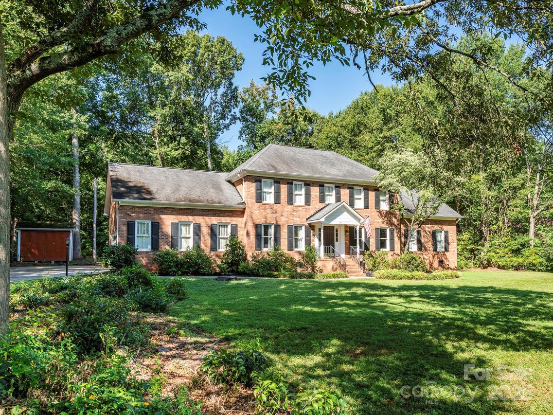 1231 Bennington Dr., Concord, NC 28027