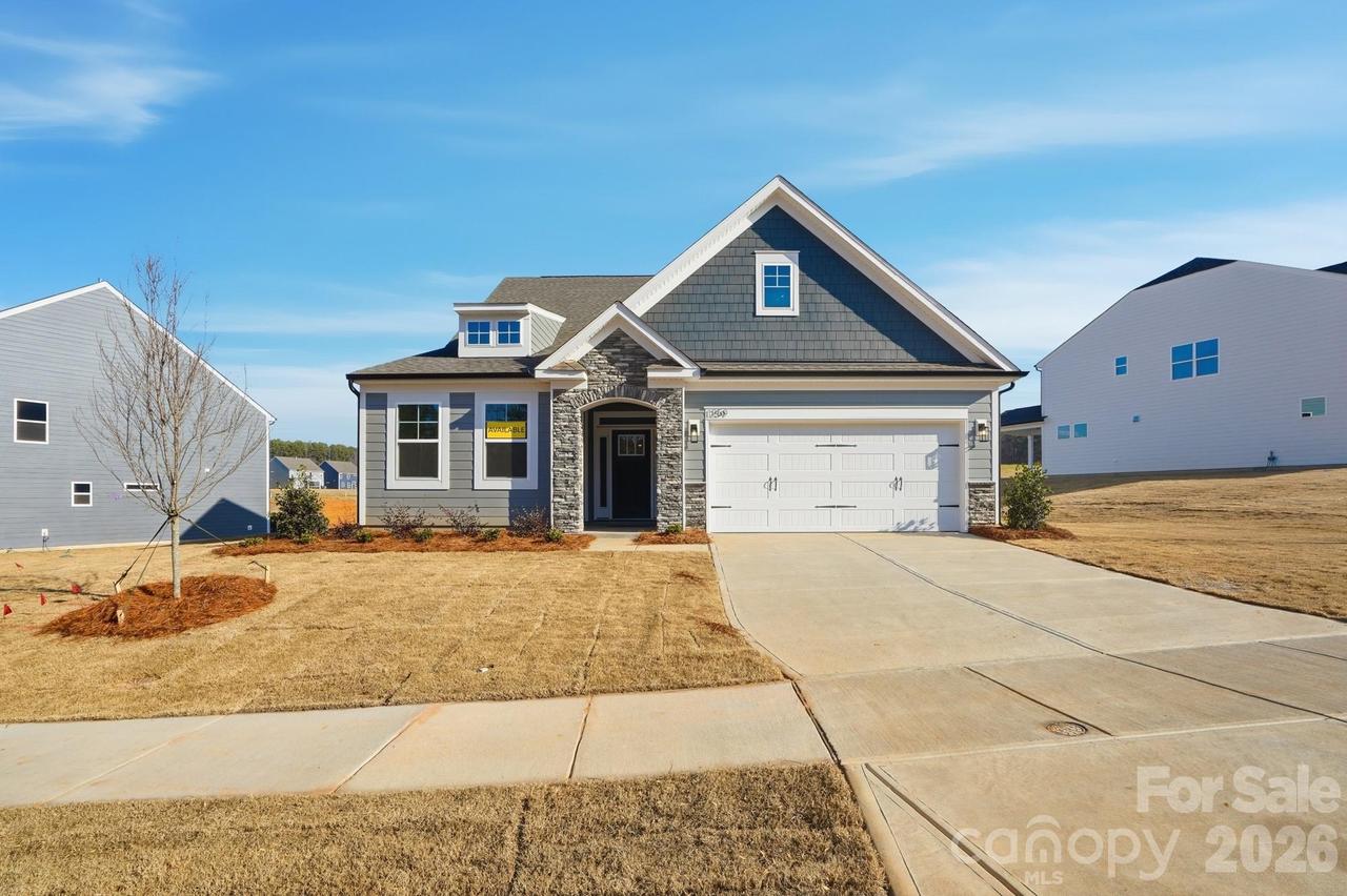 1259 Carrington Dr. #31, Stanley, NC 28164