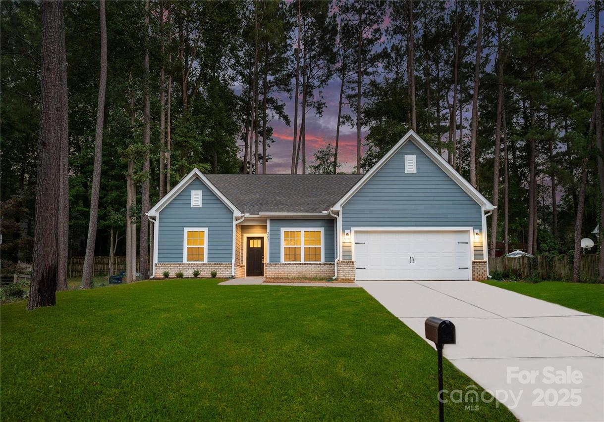 200 Horseman Dr., Gastonia, NC 28056
