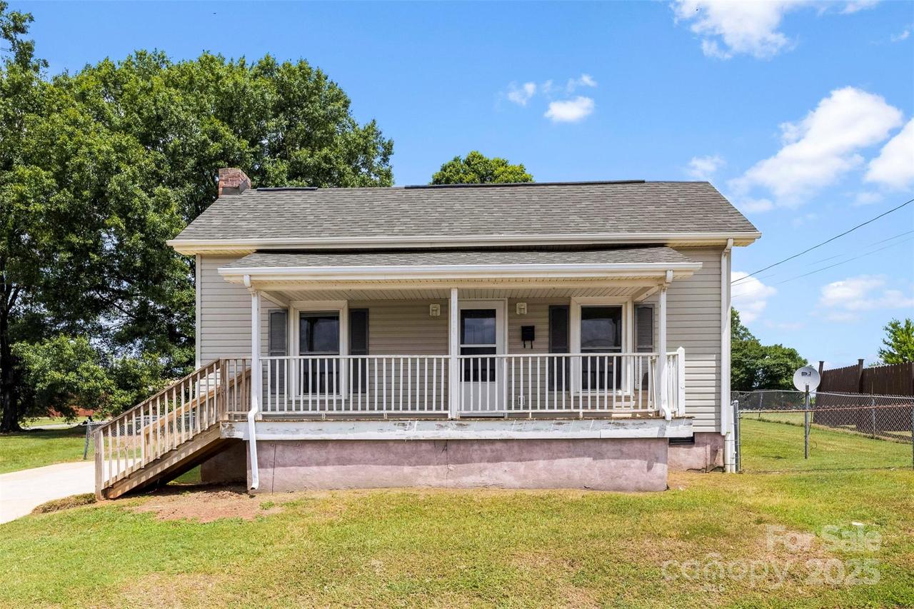 107 Ervin St., Belmont, NC 28012