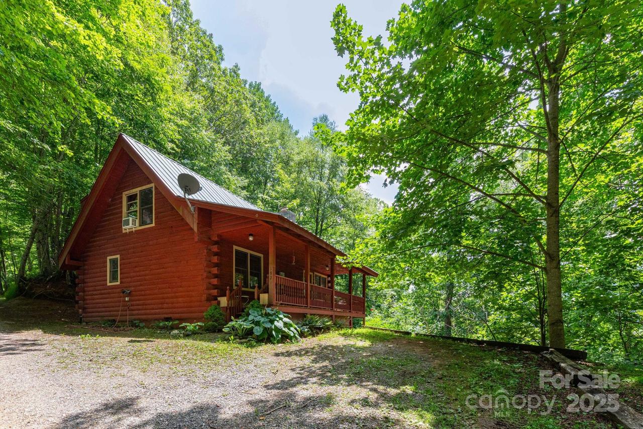 192 Granny Shepherd Rd., Mars Hill, NC 28754