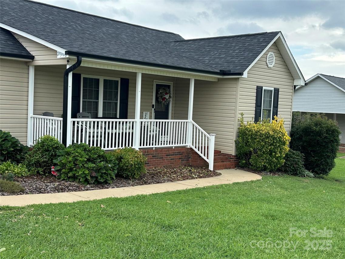 3817 Spike Ln., Vale, NC 28168