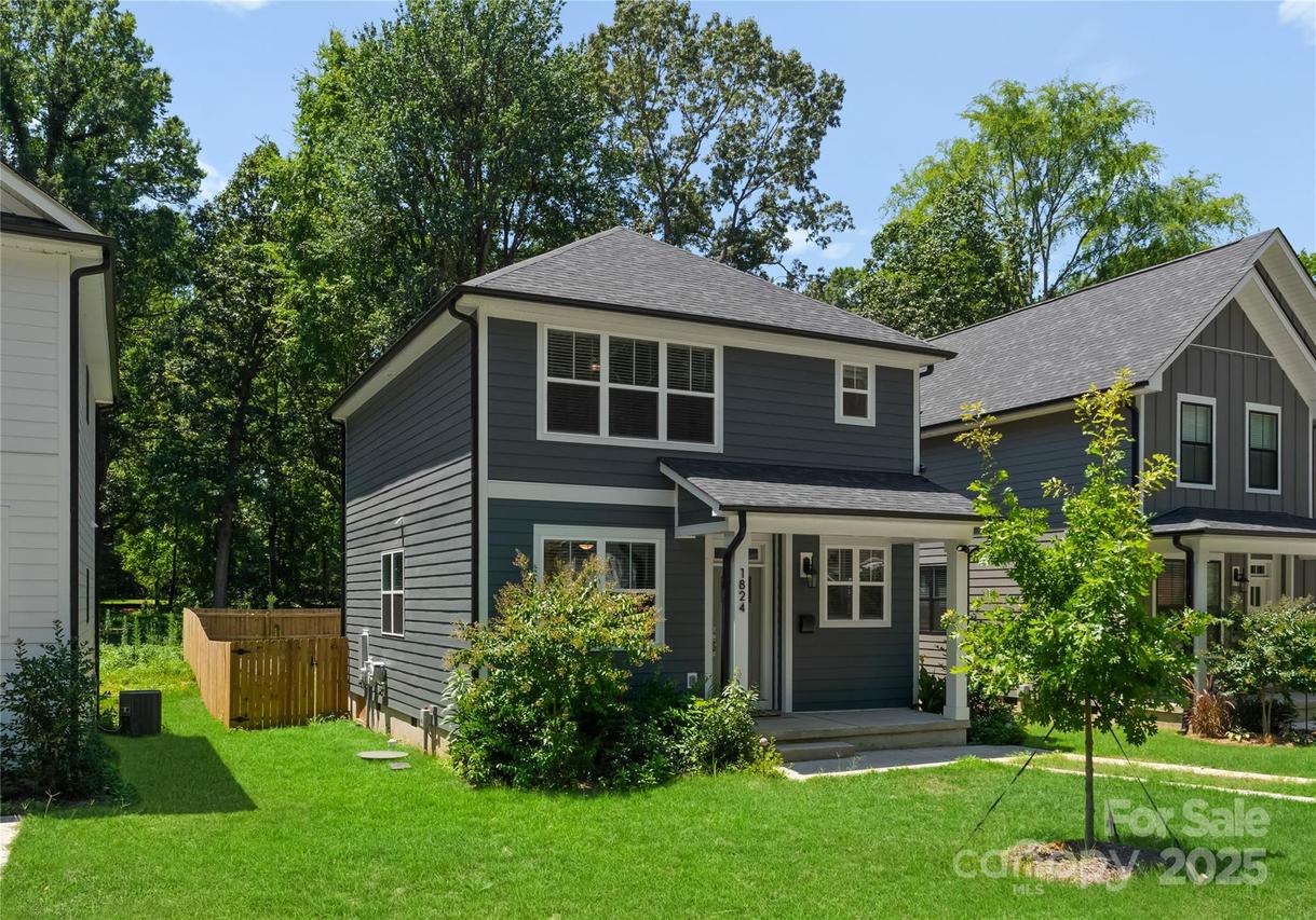 1824 Purser Dr., Charlotte, NC 28215