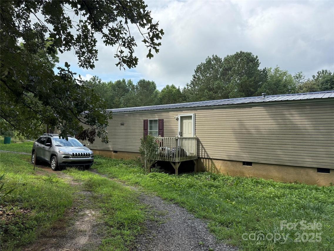 1918 Fowler Rd., Connelly Springs, NC 28612