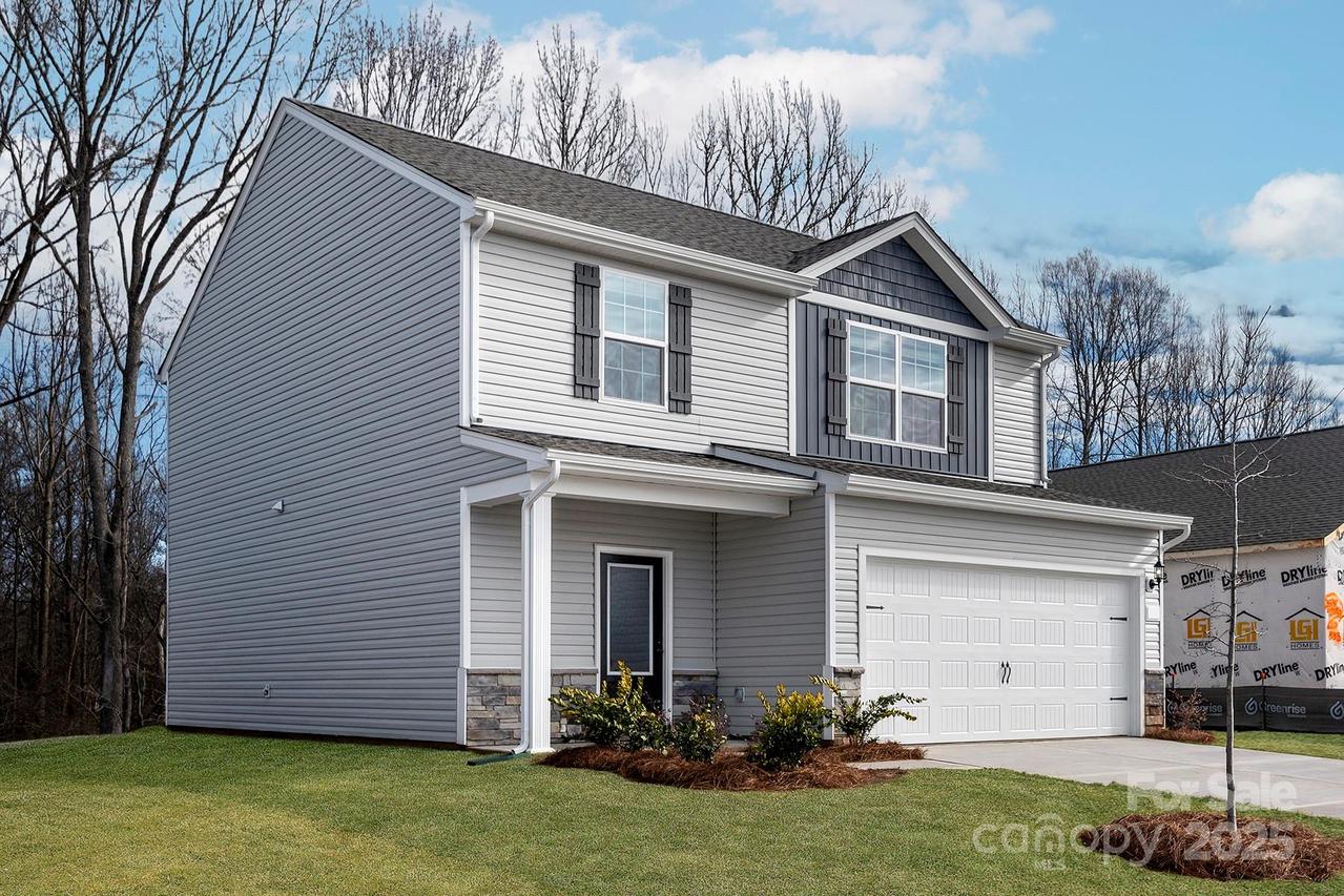 3326 Strong Box Ln., Gastonia, NC 28052