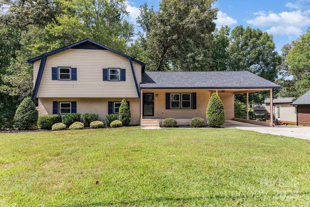 2642 Providence Dr., Gastonia, NC 28052