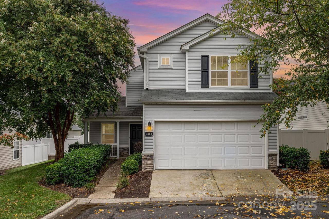9341 Meadowmont View Dr., Charlotte, NC 28269