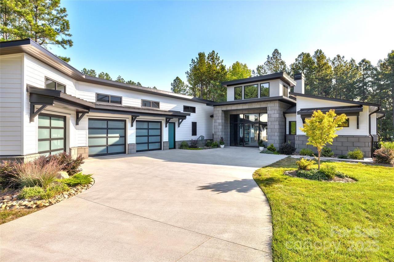241 Cape August Pl., Belmont, NC 28012