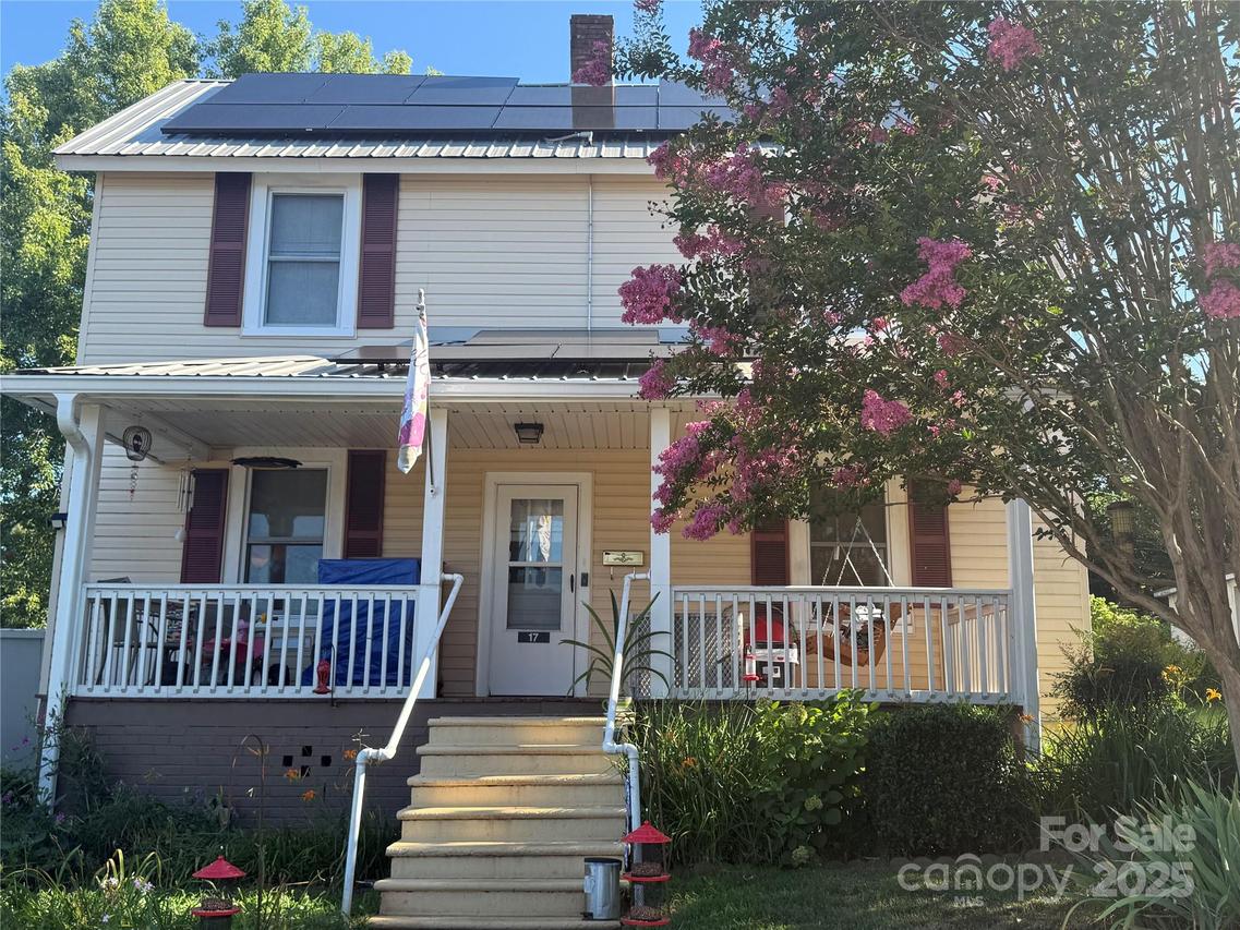 17 3rd St., Marion, NC 28752