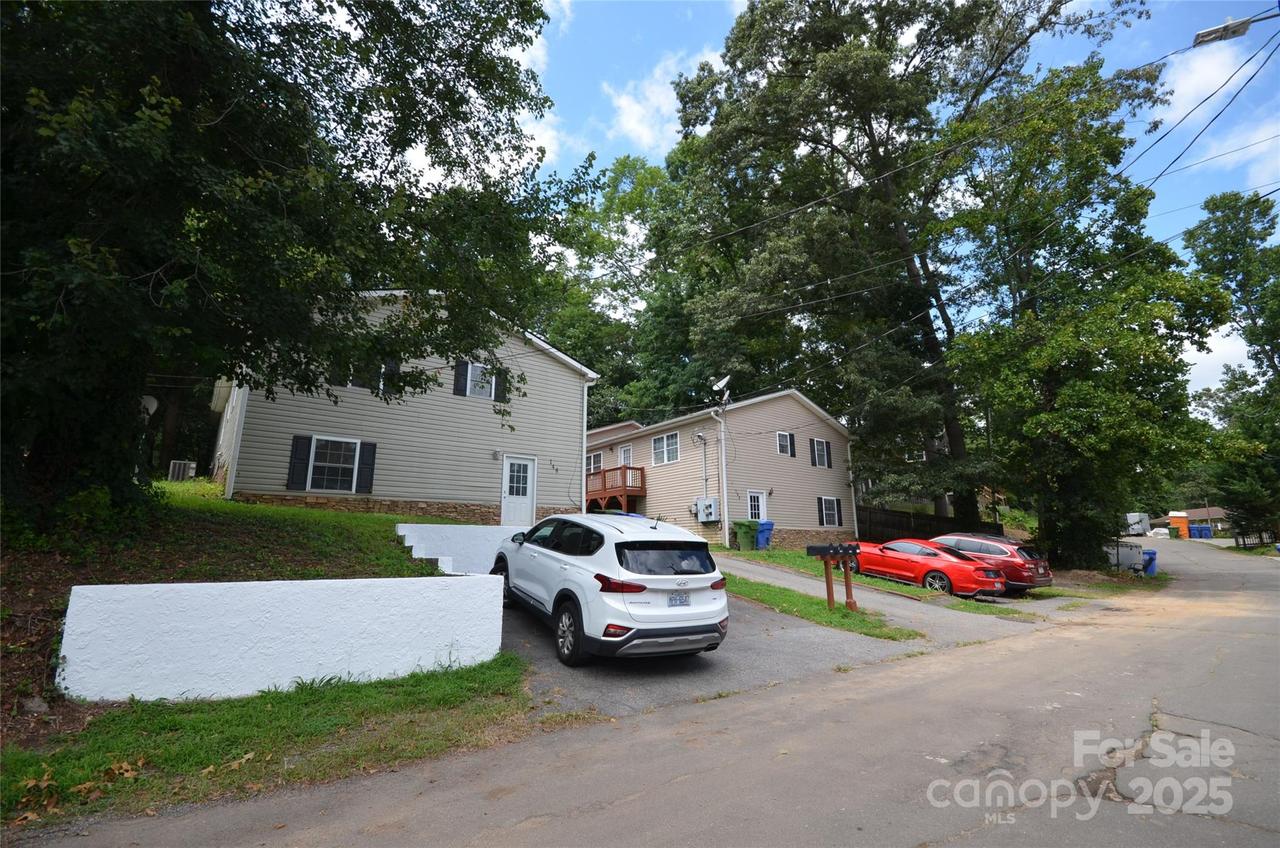 144 & 148 Laurel Loop, Asheville, NC 28806