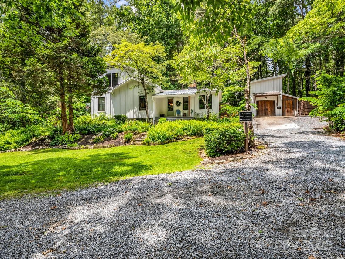 2525 Kanuga Rd., Hendersonville, NC 28739