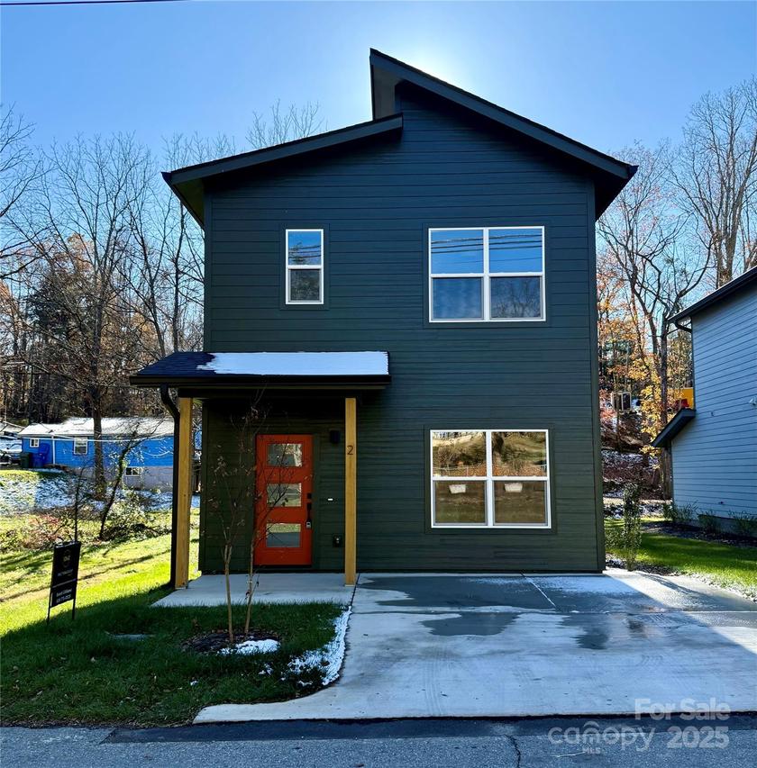 2 Cub Rd., Asheville, NC 28806
