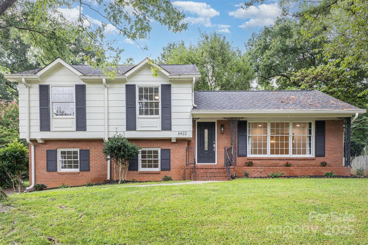 6422 Idlebrook Dr., Charlotte, NC 28212
