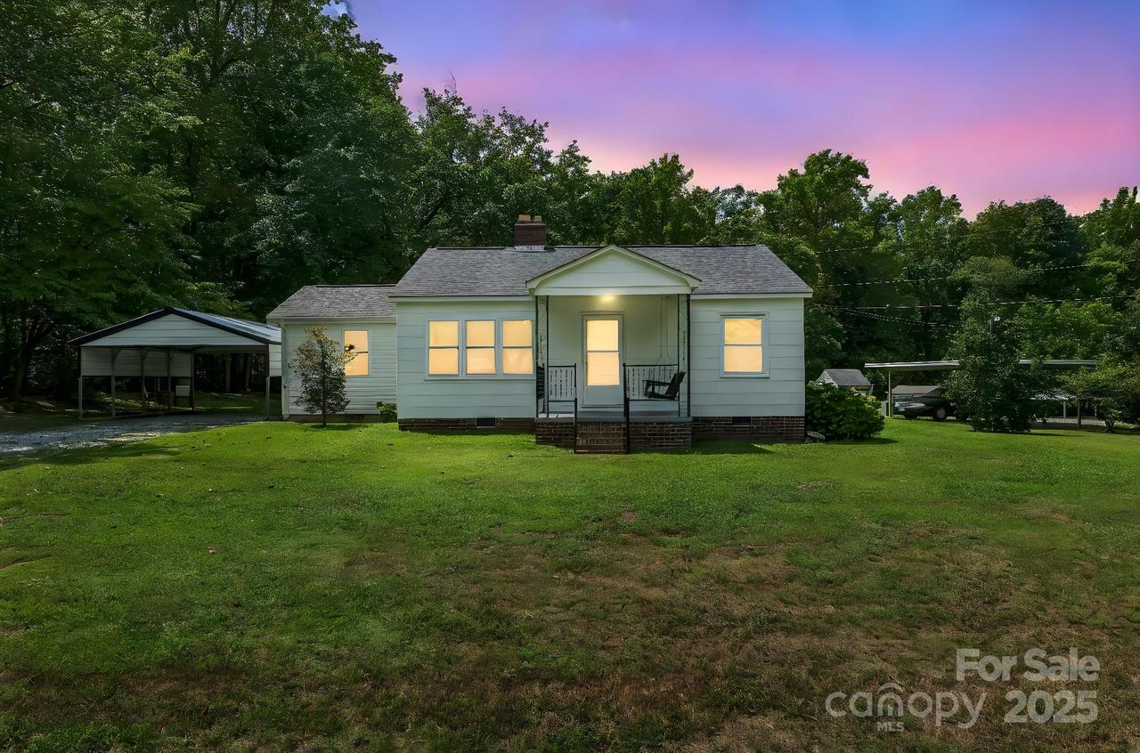 4729 Hickory Grove Rd., Gastonia, NC 28056