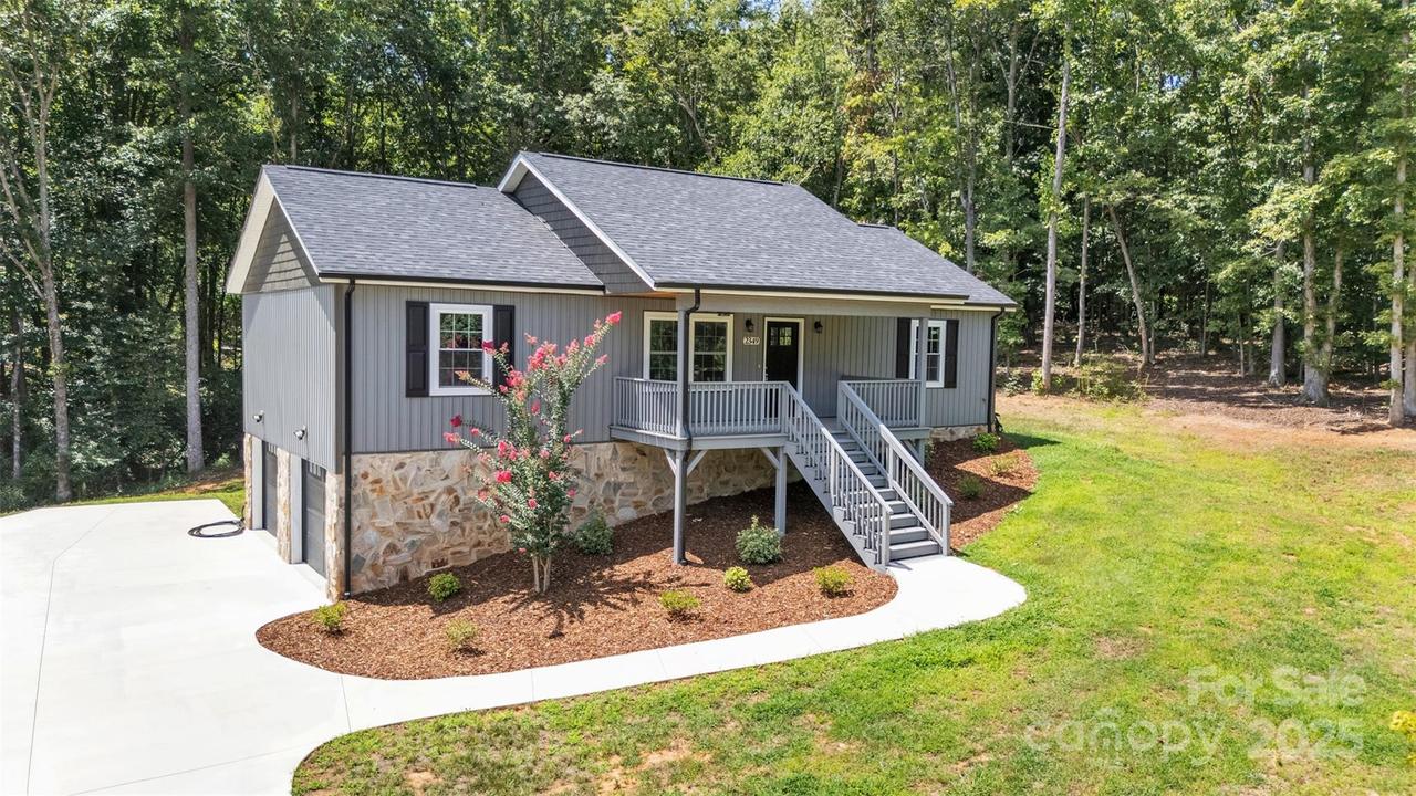 2349 Ellen St. #27, Granite Falls, NC 28630