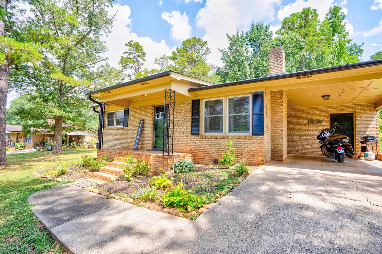 108 Fritz Dr., Grover, NC 28073